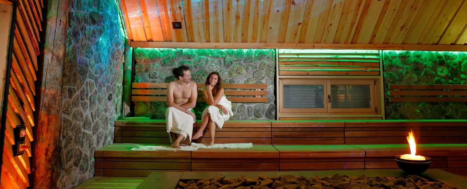 Vaikutus Sauna mit Besuchern